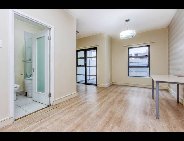 1 BEDROOM SECTIONAL TITLE FOR SALE IN RIVONIA